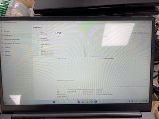 Notebook da 14": Intel i7-1185G7, 16 GB di RAM, 512 G P17