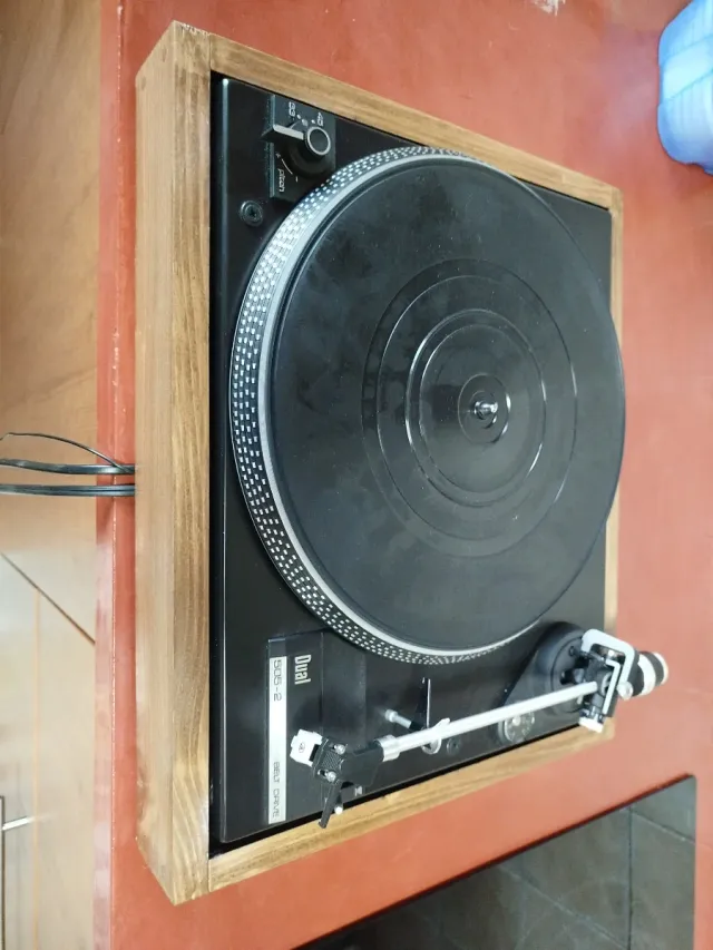 Tocadiscos Dual 505-2