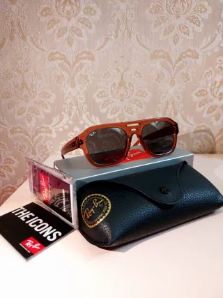 Occhiali da sole Ray-Ban marroni