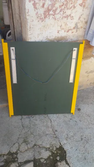 Espejo amarillo infantil