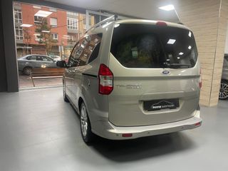 Ford Tourneo 1.5 TDCi Titanium  95CV
