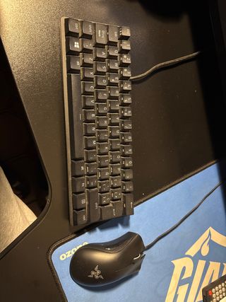 Teclado y Ratón Razer Negro