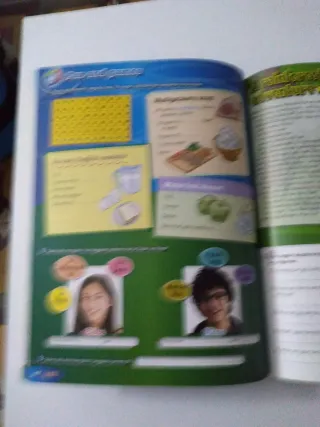 Holiday English 1º ESO. Student's Pack (catalán...