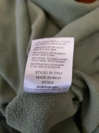 Felpa Scorpion Bay con cappuccio