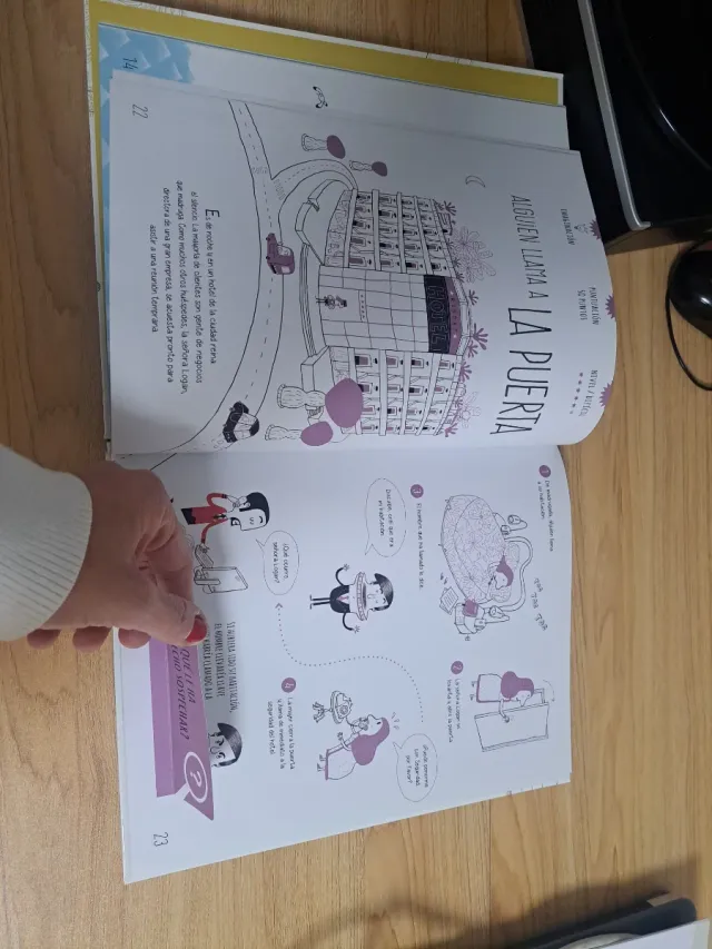 Enigmas: Desafia tu mente con 25 historias de m...