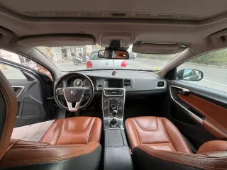 Volvo V60 2012