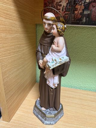 Figura San Antonio de Padua con Niño Jesús