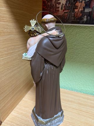 Figura San Antonio de Padua con Niño Jesús