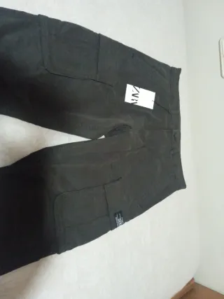 Pantalón cargo verde oliva