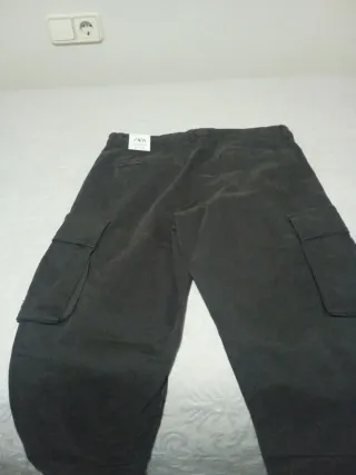 Pantalón cargo verde oliva