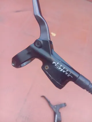 Frenos Avid Juicy Three