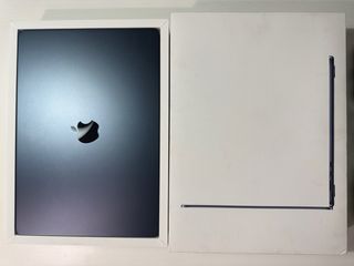 MacBook Air 15 M3 8GB RAM 256GB SSD