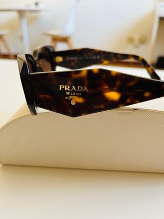 Gafas de sol Prada Tortoise