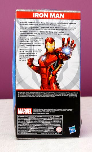Muñeco Marvel Iron man en caja