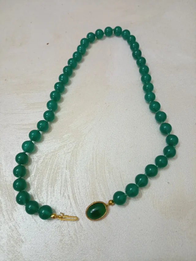 Collana vintage perle verdi e oro