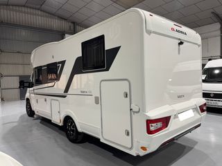 AUTOCARAVANA ADRIA MATRIX 670SC 2021 CAMA ISLA