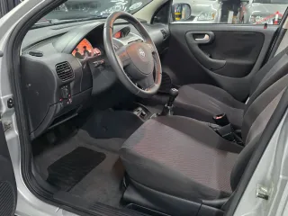 Opel Corsa 2005