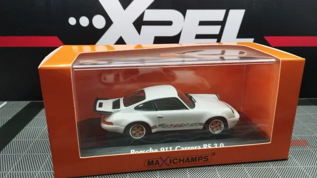 Porsche 911 Carrera RS 2.0 Maxichamps