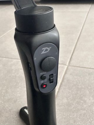 Gimbal Estabilizador para Móvil – Zhiyun Smooth