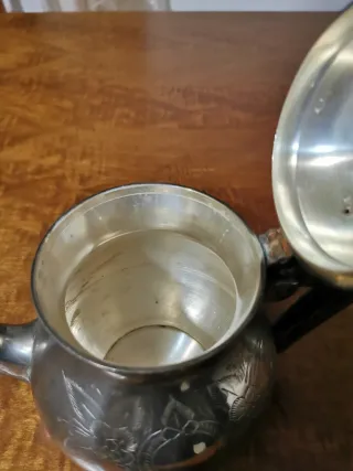 Teiera vintage in metallo argentato