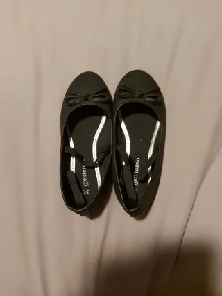 Manoletinas negras niña talla 30