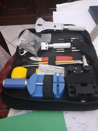 Set Orologiaio Chiave Apri Casse.orologi NUOVO