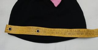 Cappellino bimba Disney nero con fiocco rosa