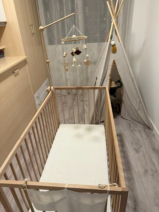 Cuna Ikea  y colchón