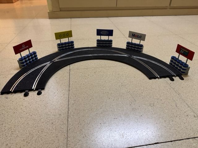 Scalextric Cambio de Pista en Curva