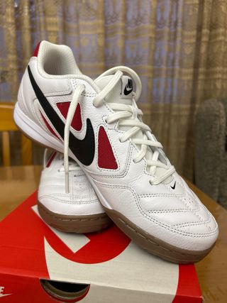 Zapatilla Nike Gato Fútbol Sala Sin Uso