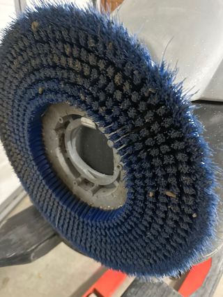 fregadora de suelo nilfisk CA 410