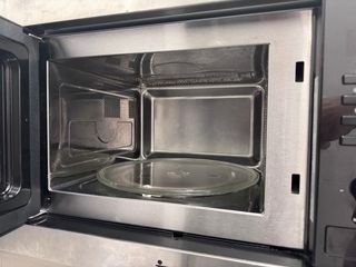 Horno y microondas Teka