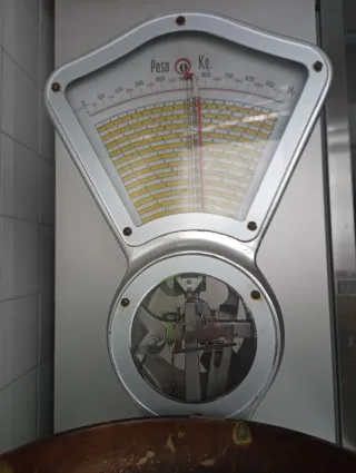 Báscula antigua Mobba