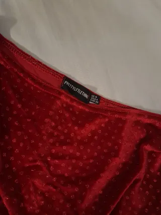 Vestido rojo de terciopelo