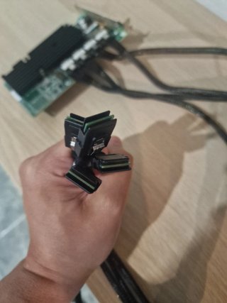 Controladora LSI MegaRAID SAS 9260-16i