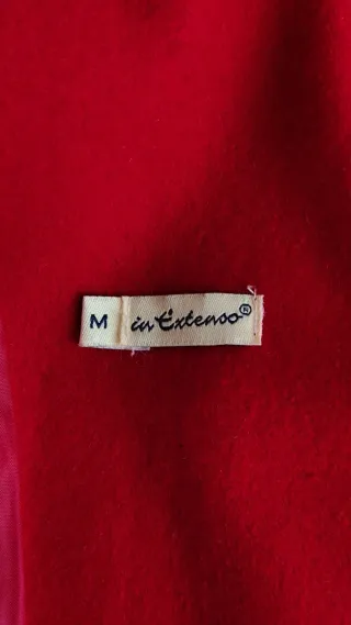 Abrigo Rojo. Chaquetón. Parka. Trenka. Rojo.Chaque