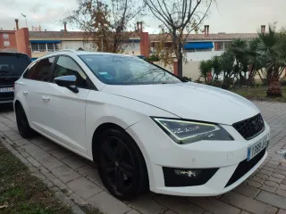 SEAT Leon FR Plus 184Cv // Cambio DSG// Techo