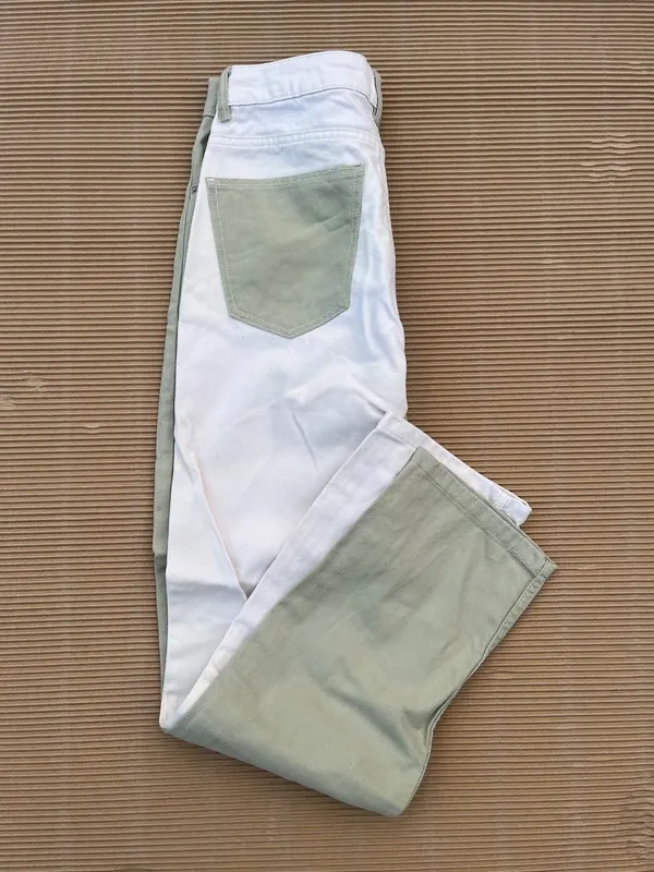 Pantalones Bershka Bicolor Verde y Beige