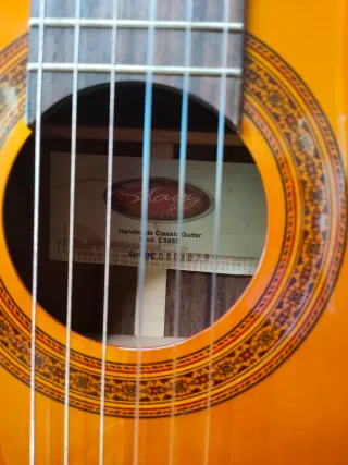 Guitarra Clásica Stagg + Estuche