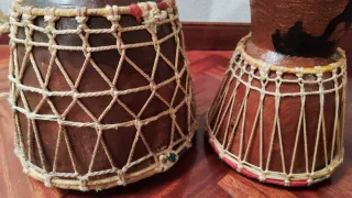Djembe de madera artesanal, auténtico de Senegal
