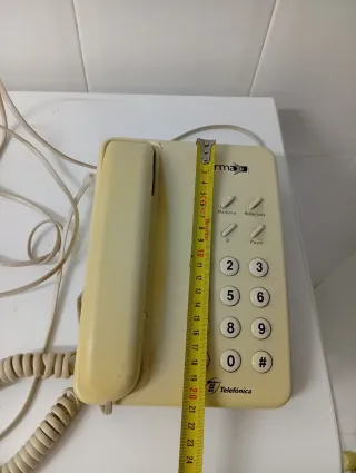 Teléfono fijo antiguo Forma Telefónica