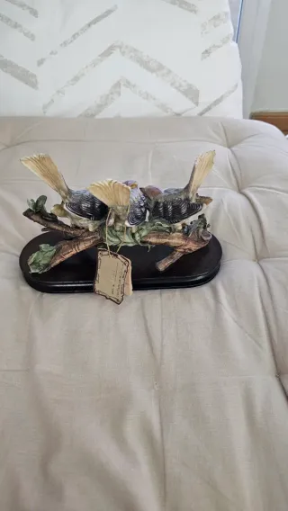 Figura porcelana Giuseppe Armani estilo Capodimont