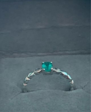 Anillo Plata Esmeralda Natural Ovalada