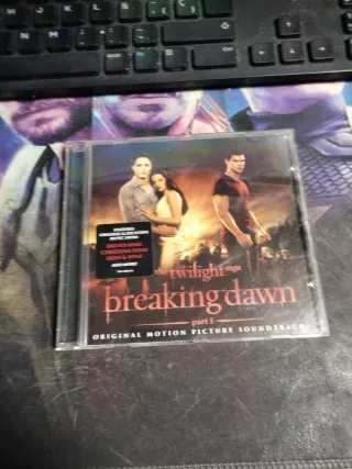 Banda Sonora Amanecer Parte 1