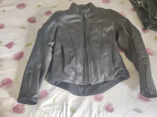 Chaqueta de cuero para moto y pantalón