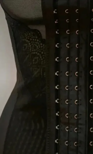 Faja reductora moldeadora negra NUEVO