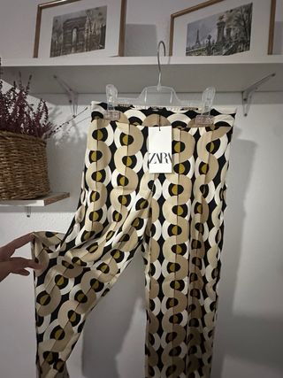 Pantalón Zara Geométrico T/S