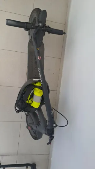 Patinete Eléctrico Ducati