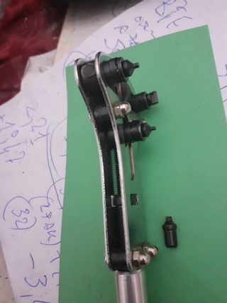 Chiave universale per casse orologi