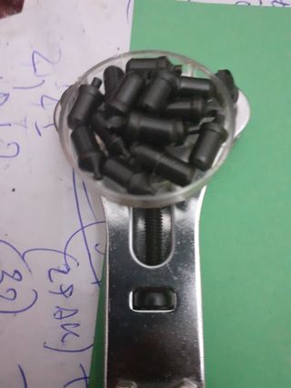 Chiave universale per casse orologi